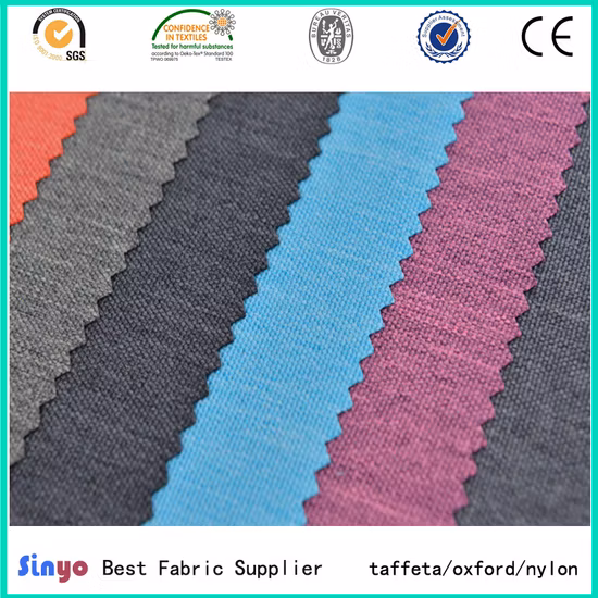 Combinazioni di colori popolari del tessuto in poliestere PU cationico effetto lino venduto per set di divani